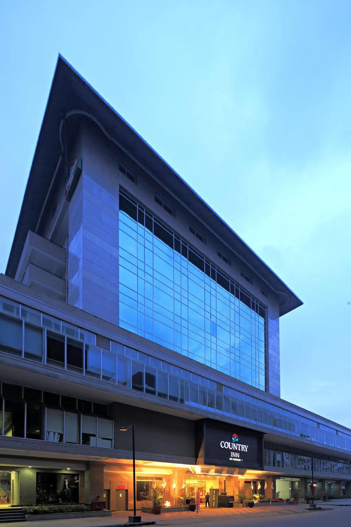 Hotel Zone Connect By The Park Saket Nowe Delhi Zewnętrze zdjęcie