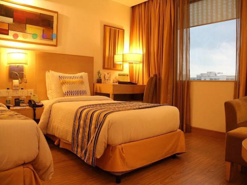 Hotel Zone Connect By The Park Saket Nowe Delhi Zewnętrze zdjęcie